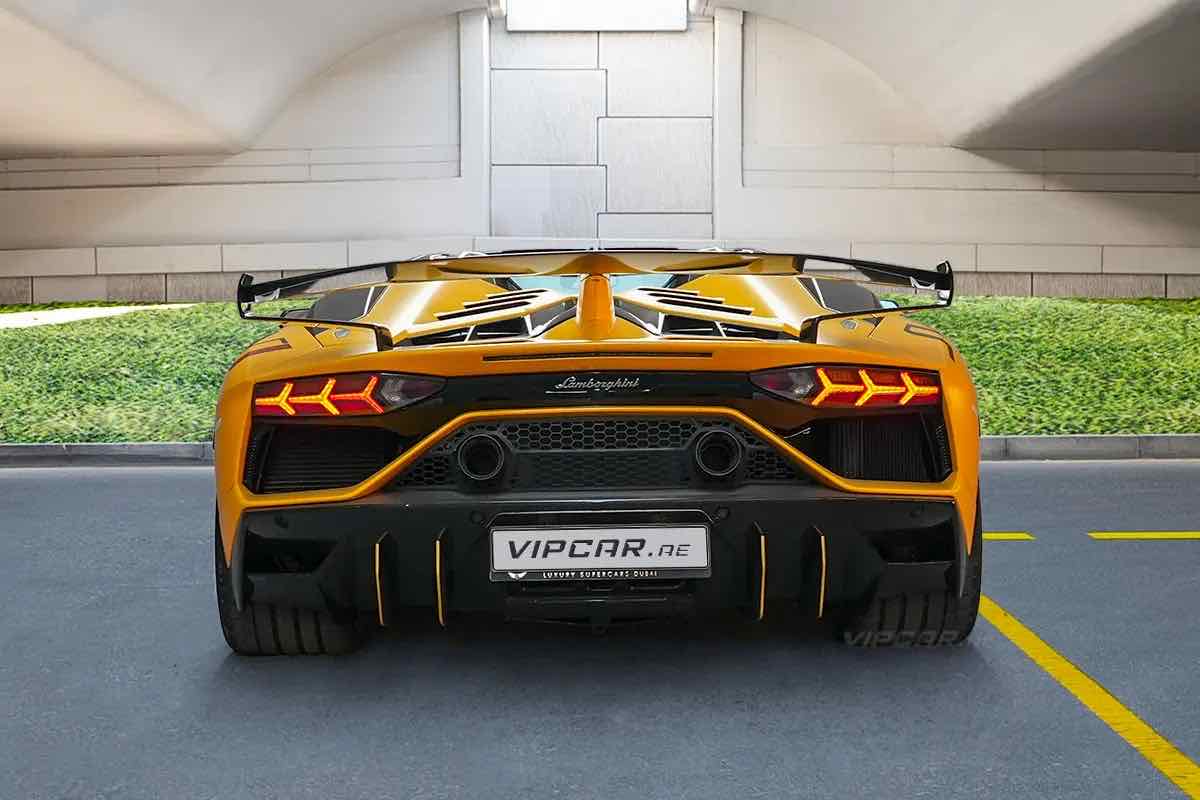 Lamborghini Aventador SVJ for rent in Dubai, photo 5