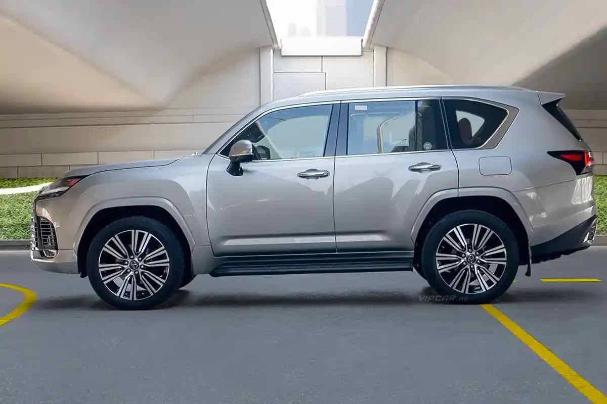 Lexus LX600 for rent in Dubai, photo 2