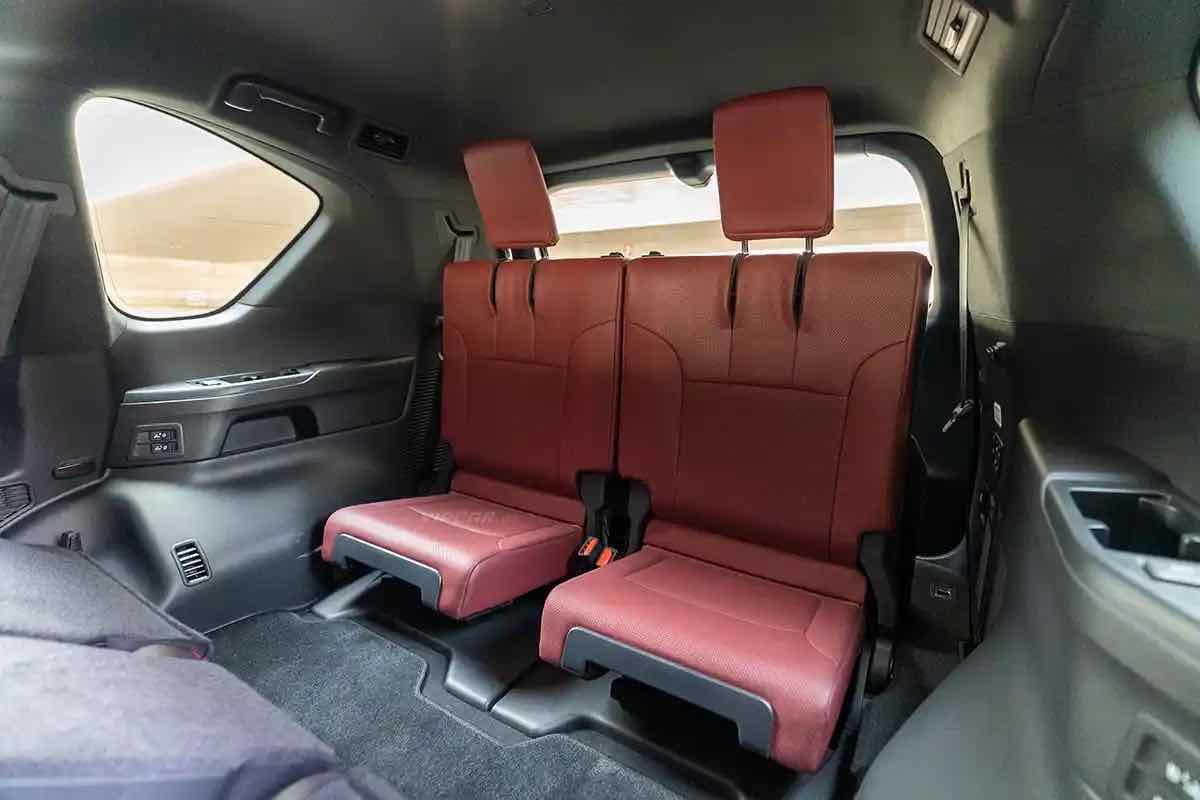 Lexus LX600 for rent in Dubai, photo 7