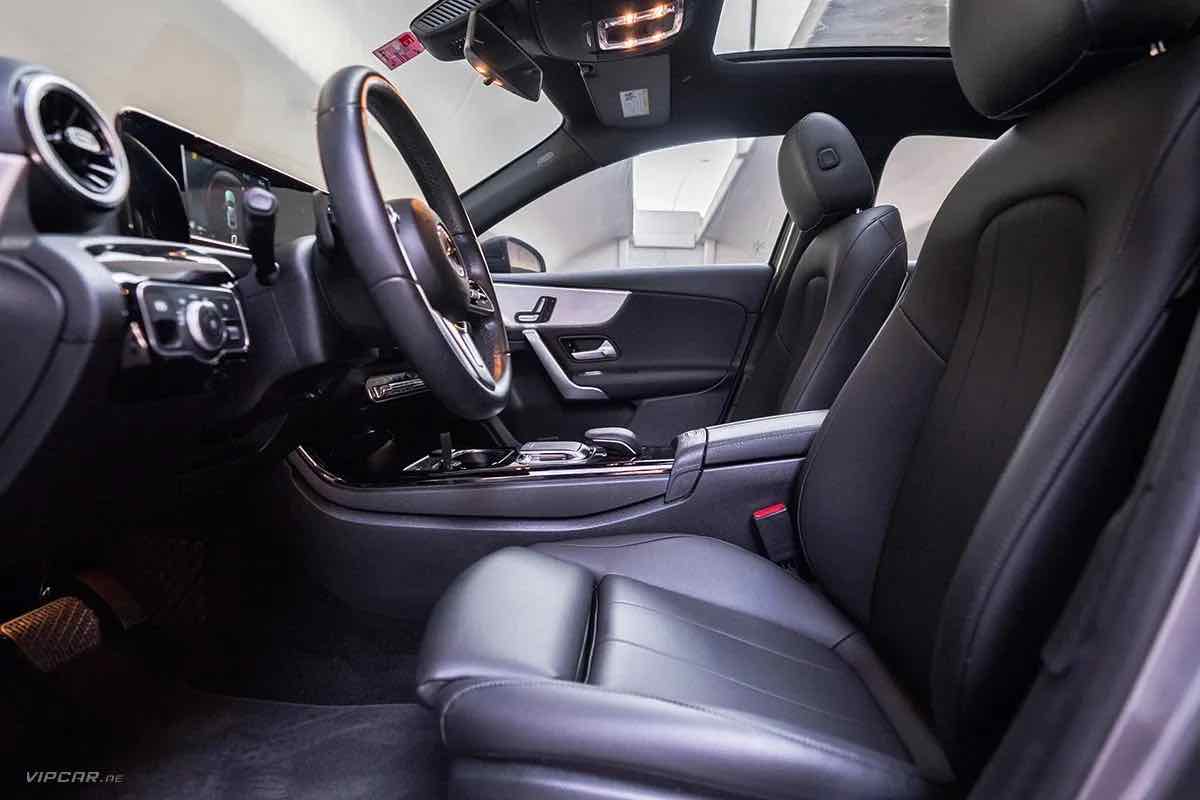 Mercedes Benz A220 for rent in Dubai, photo 6