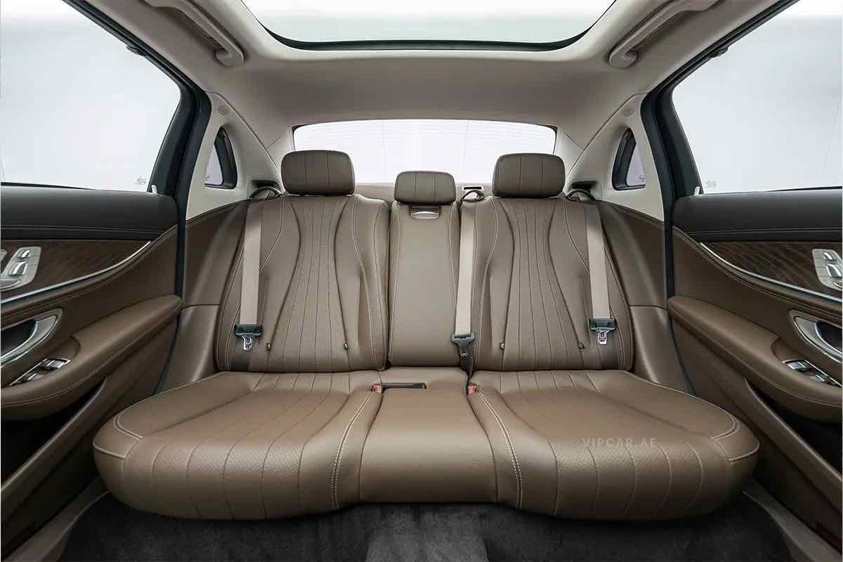 Mercedes E300 for rent in Dubai, photo 9
