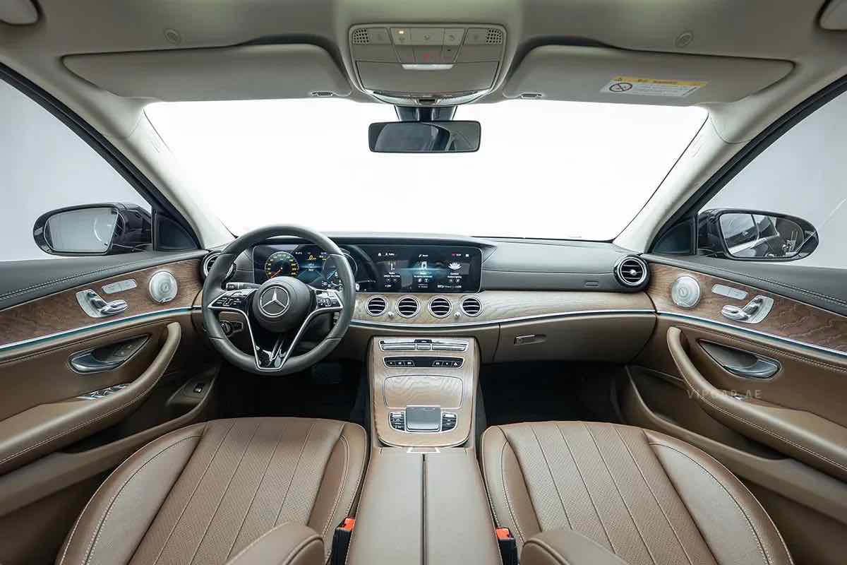 Mercedes E300 for rent in Dubai, photo 6