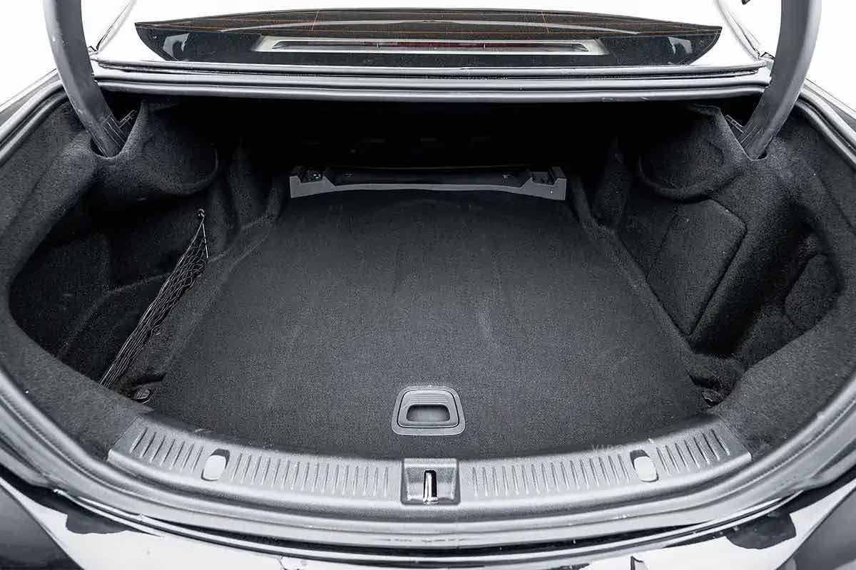 Mercedes E300 Brabus for rent in Dubai, photo 10