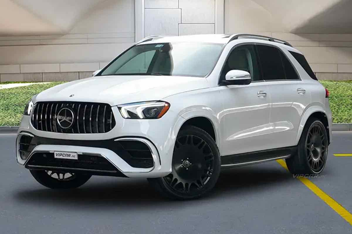 Mercedes GLE 350, luxury car rental in Dubai