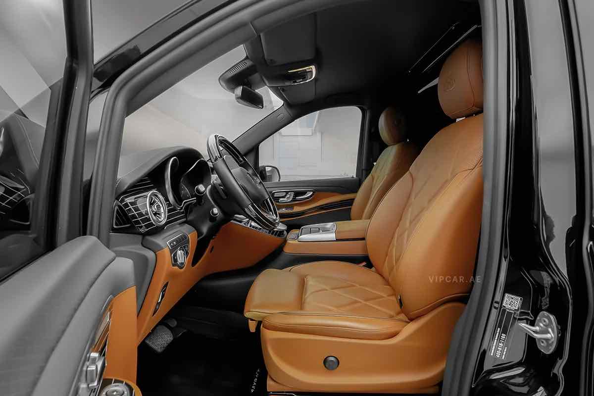 Mercedes V Class for rent in Dubai, photo 2