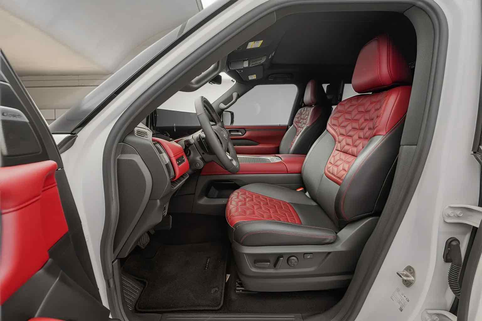 Nissan Patrol Platinum 2025 for rent in Dubai, photo 3