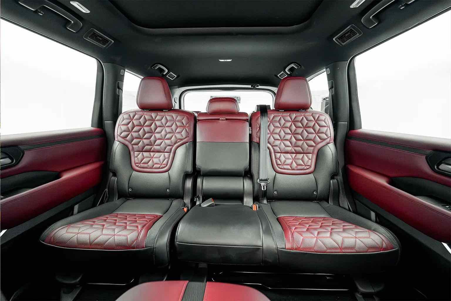 Nissan Patrol Platinum 2025 for rent in Dubai, photo 5