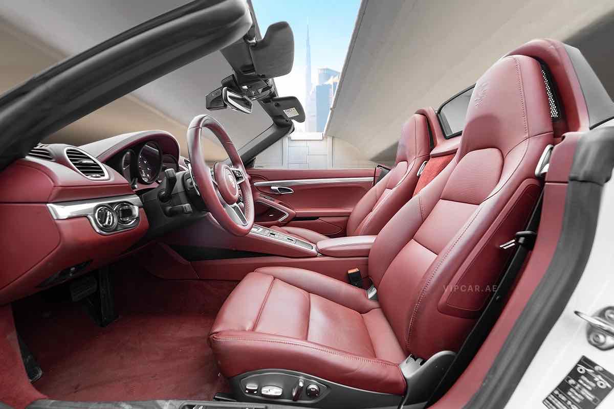 Porsche 718 Boxster for rent in Dubai, photo 2