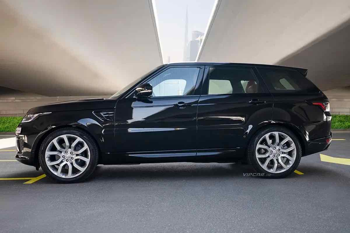 Range Rover Sport for rent in Dubai, photo 4