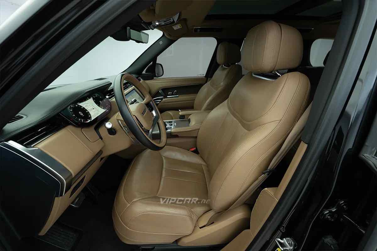 Range Rover Vogue for rent in Dubai, photo 5
