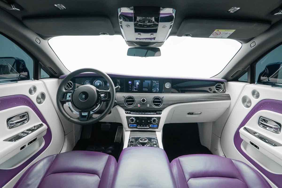 Rolls Royce Spectre for rent in Dubai, photo 3