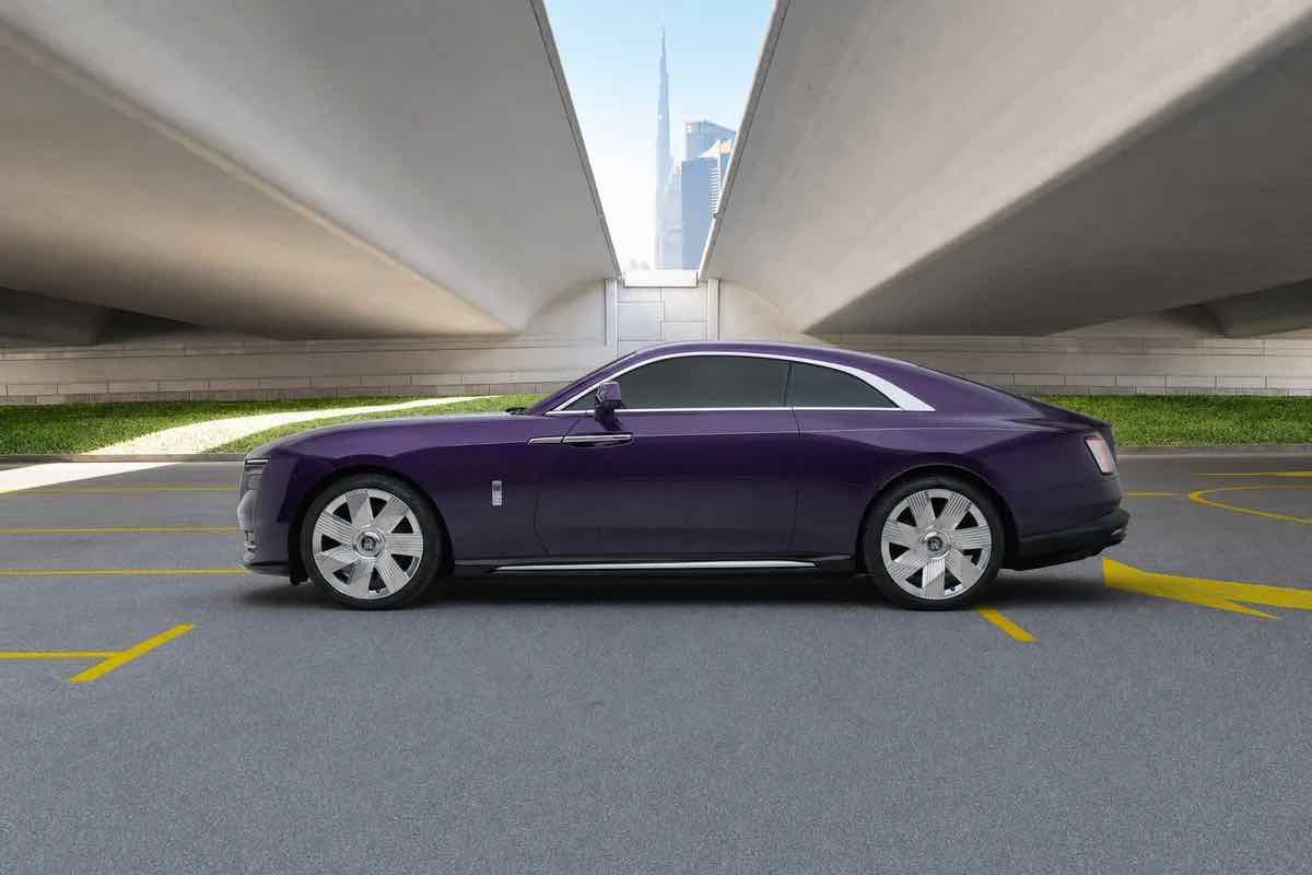 Rolls Royce Spectre for rent in Dubai, photo 8
