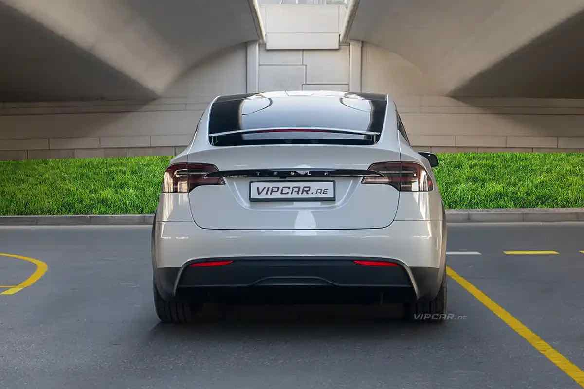 Tesla Model X for rent in Dubai, photo 4