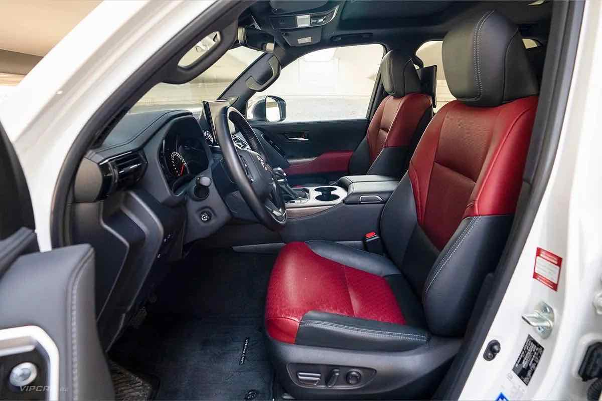 Toyota Land Cruiser for rent in Dubai, photo 6