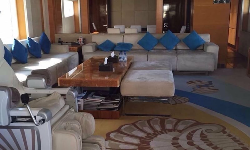 130ft Diamond charter in Dubai, photo 2