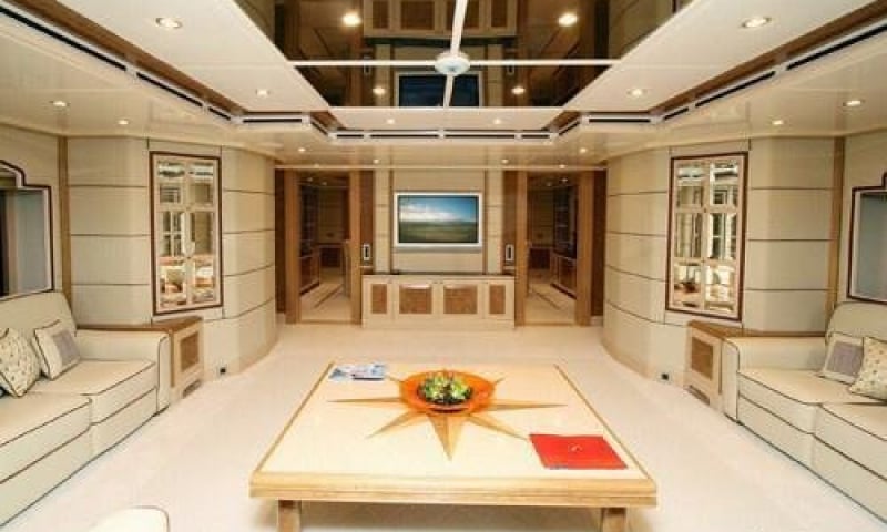 170ft Diamond VIP charter in Dubai, photo 6