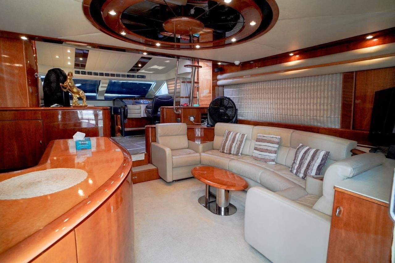 70ft Italian charter in Dubai, photo 2