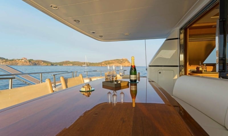 75ft FOS charter in Dubai, photo 6