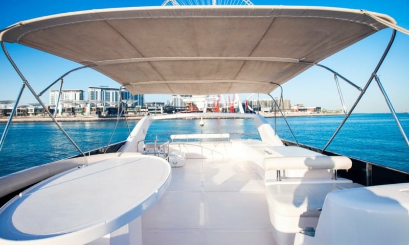80ft Jacuzzi charter in Dubai, photo 4