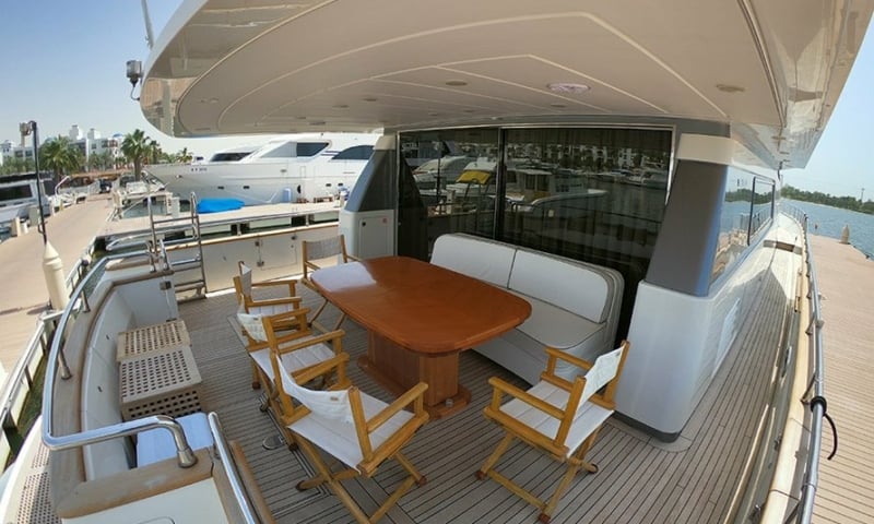 85ft White Oyster charter in Dubai, photo 5