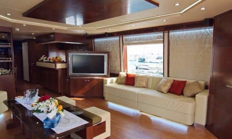 90ft Diamond charter in Dubai, photo 5