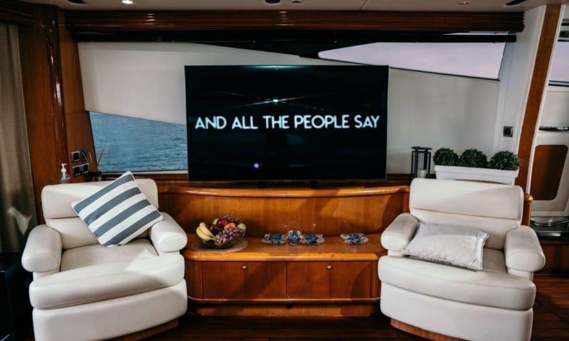 95ft Black Predator charter in Dubai, photo 3