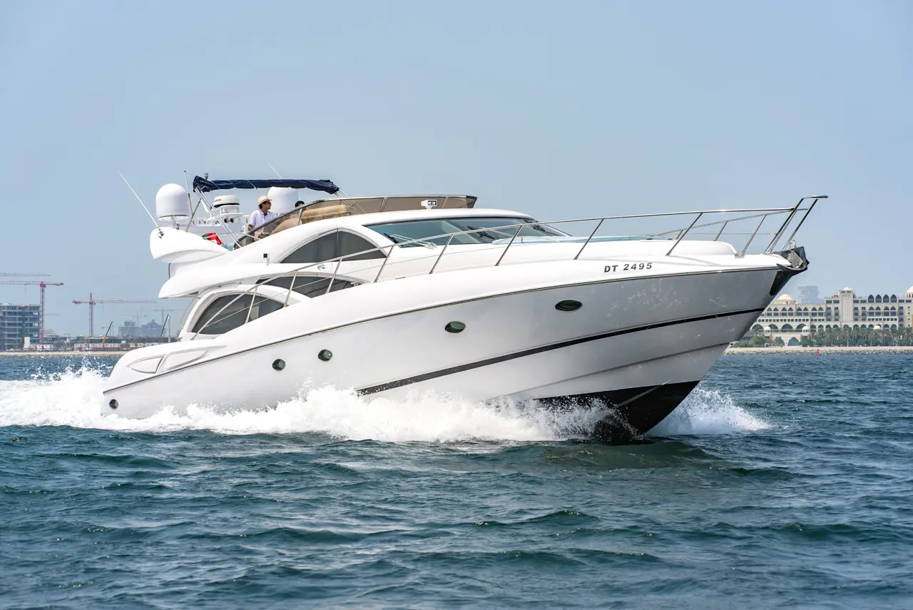 Sunseeker Manhattan 64, luxury yacht charter in Dubai